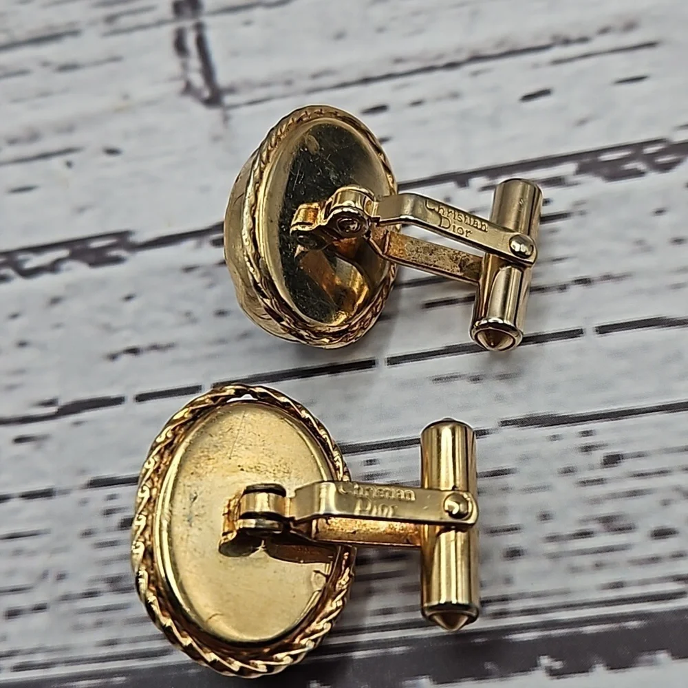 Vintage Chrisitan Dior Gold Tone & Sodalite Cufflinks withgold tone tie bar set - Picture 2 of 6